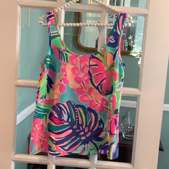 100% silk Lilly Pulitzer sleeveless top… Size extra small - Picture 1 of 4